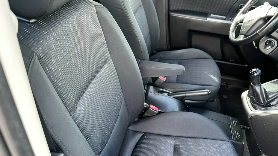 MAZDA 5 -