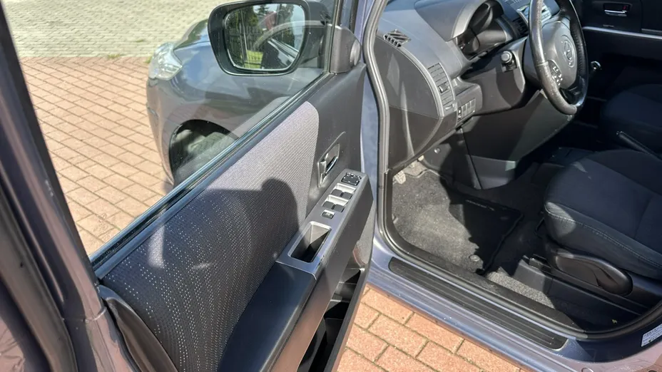 MAZDA 5 -