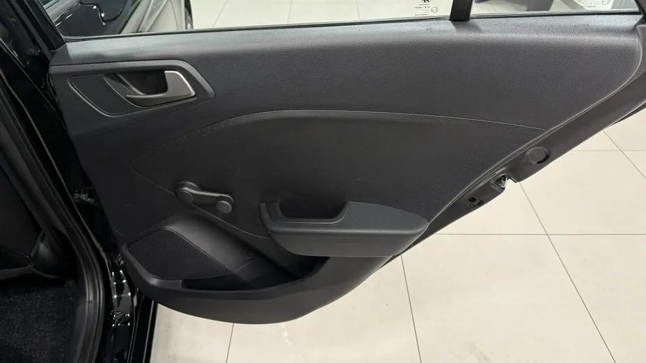 HYUNDAI i20 -