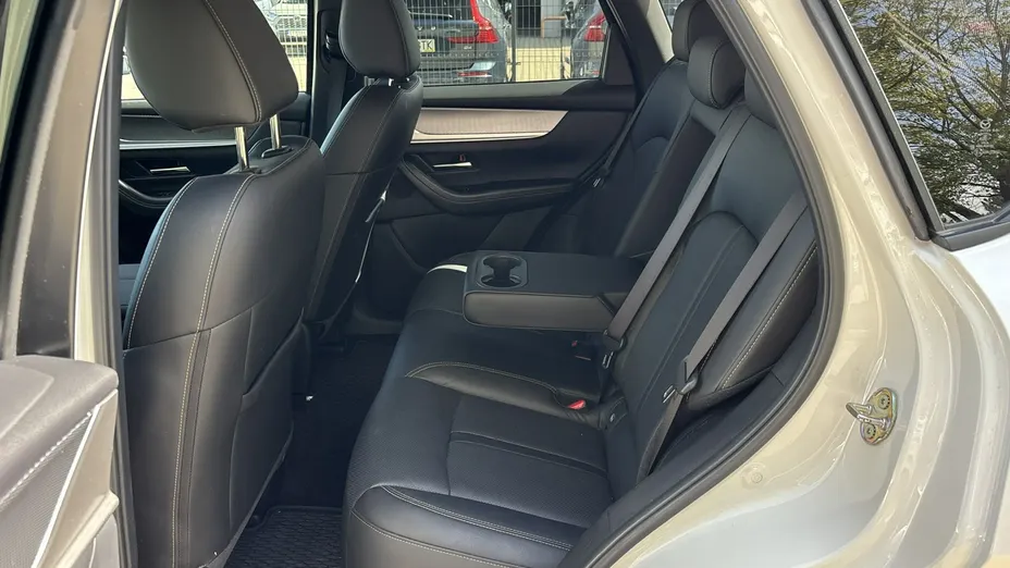MAZDA CX-60 -