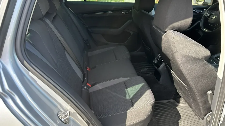 SKODA Octavia -