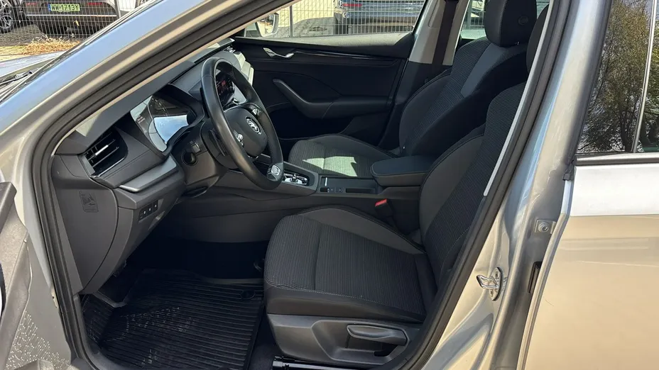 SKODA Octavia -