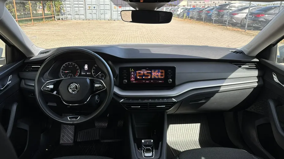SKODA Octavia -