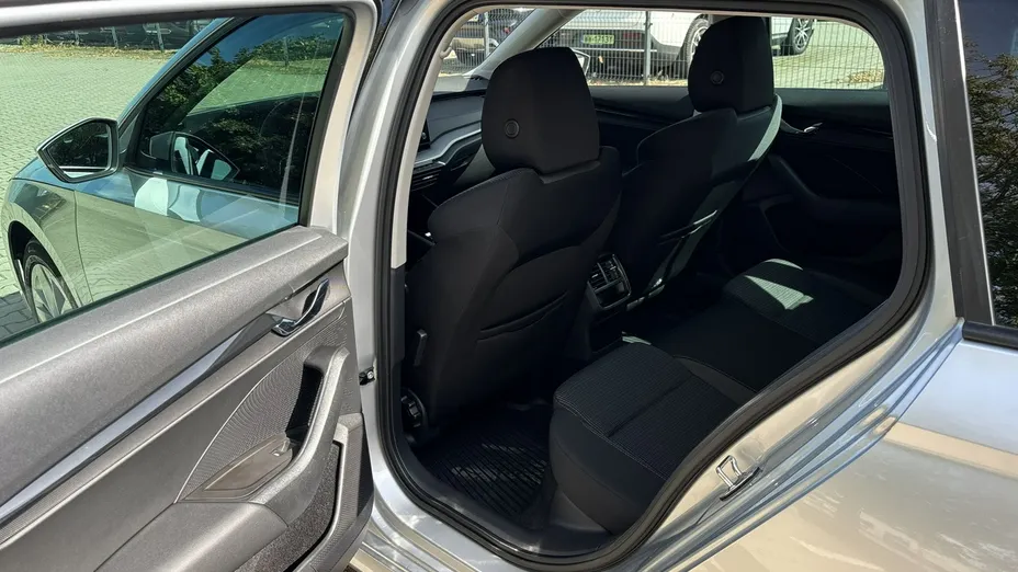 SKODA Octavia -