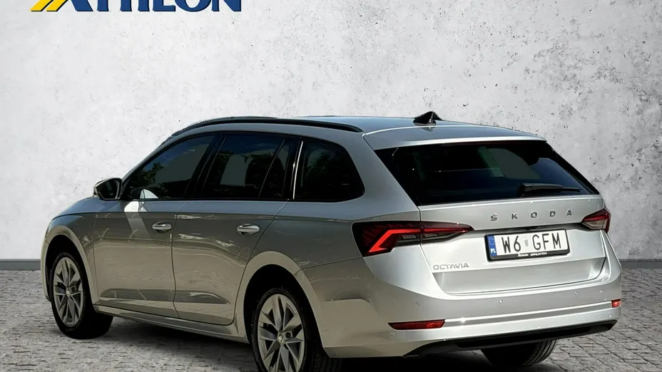 SKODA Octavia -