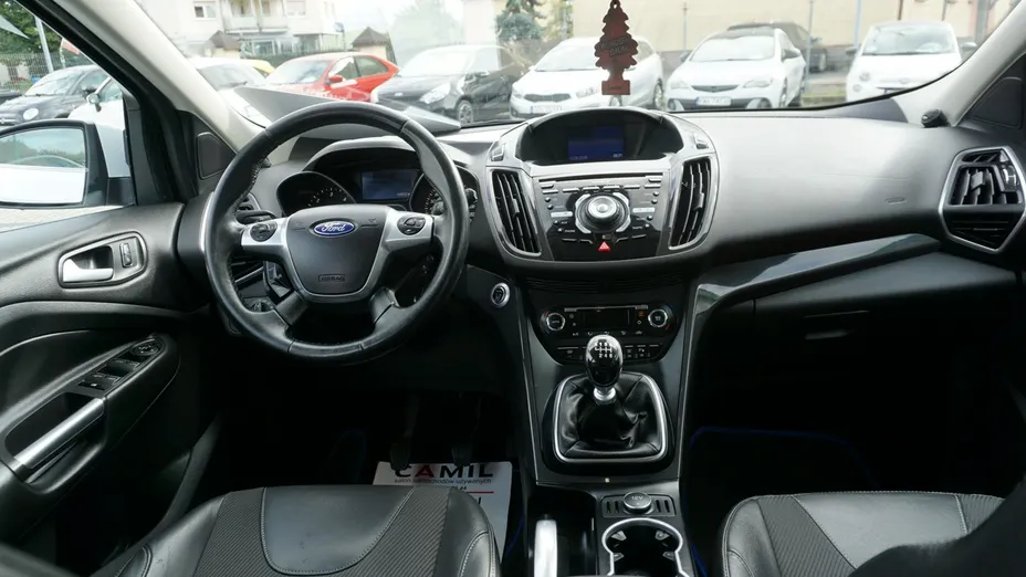 FORD Kuga -