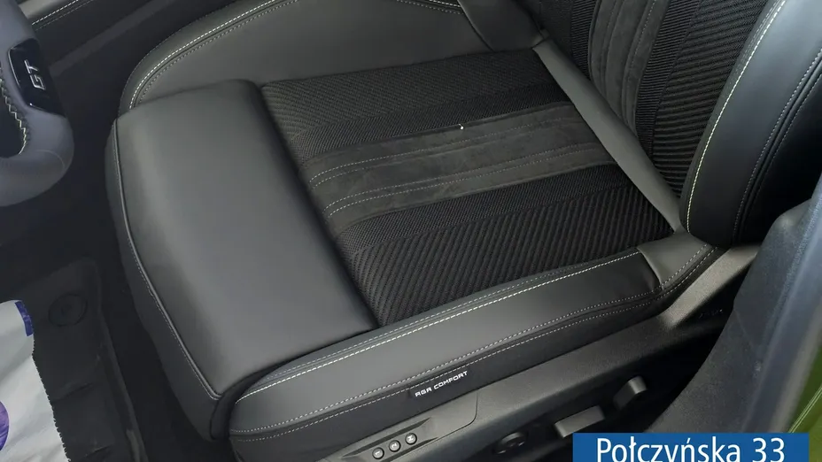 PEUGEOT 408 -