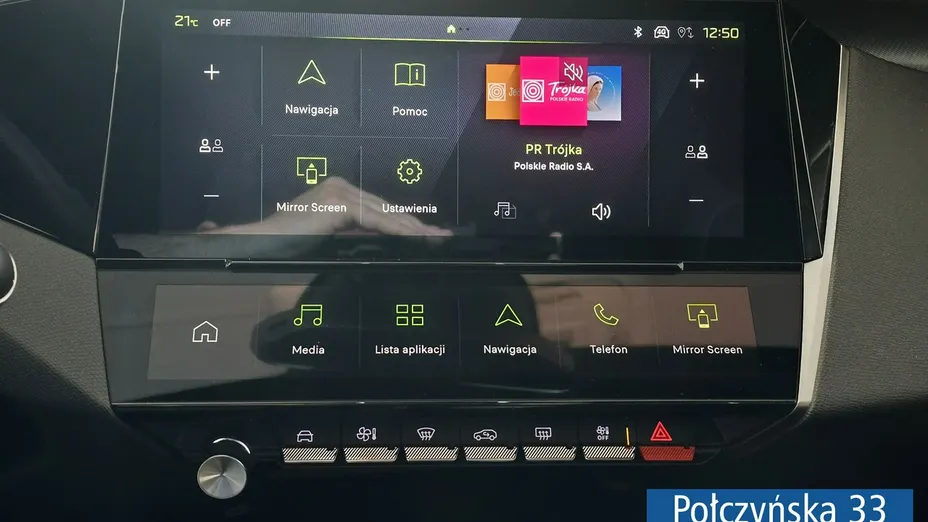 PEUGEOT 408 -