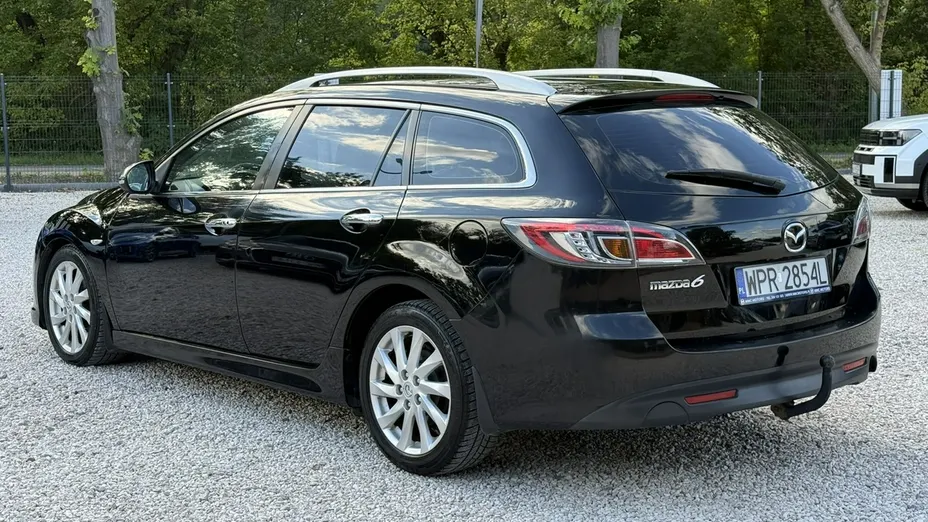 MAZDA 6 -