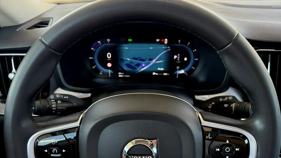 VOLVO V60 -