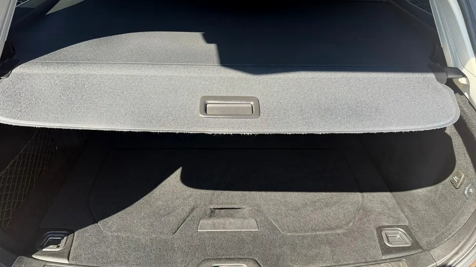 VOLVO V60 -