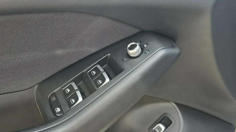 AUDI Q5 -