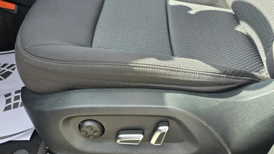 AUDI Q5 -