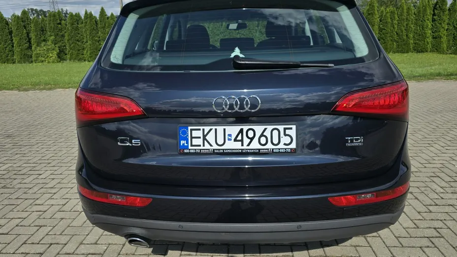 AUDI Q5 -