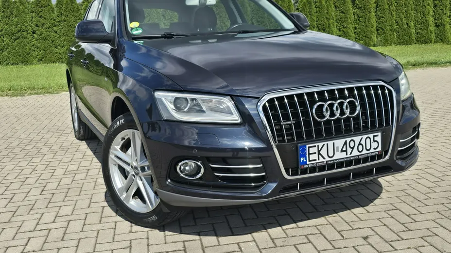 AUDI Q5 -
