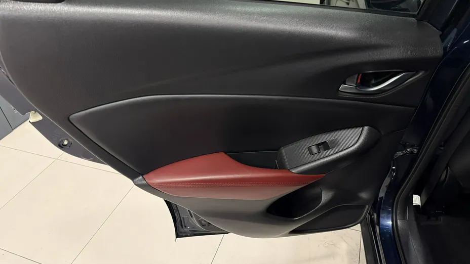 MAZDA CX-3 -