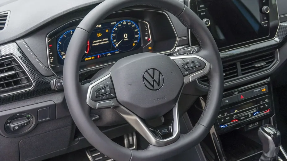 VOLKSWAGEN T-Cross -