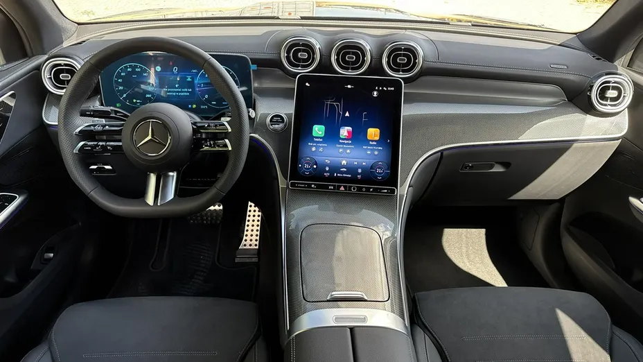 MERCEDES-BENZ GLC -