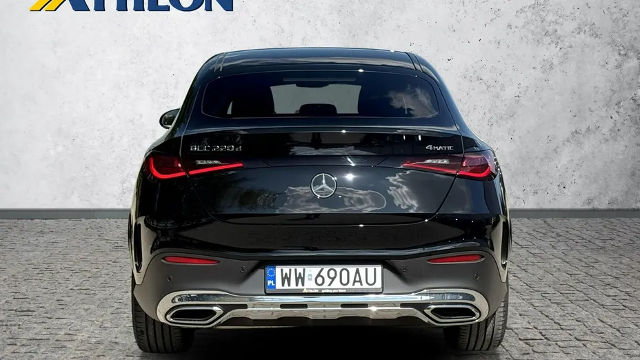 MERCEDES-BENZ GLC -