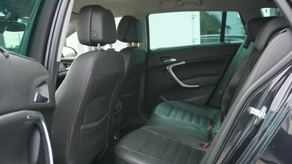 OPEL Insignia -