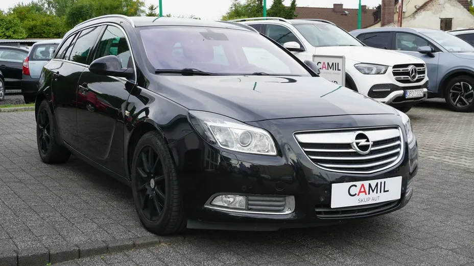 OPEL Insignia -