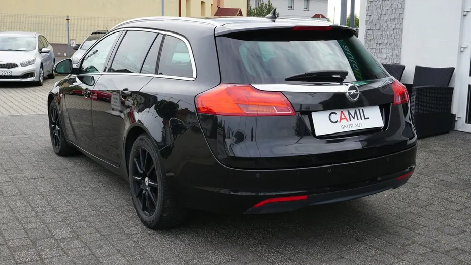 OPEL Insignia -