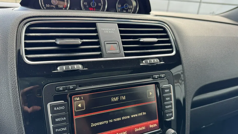 VOLKSWAGEN Scirocco -