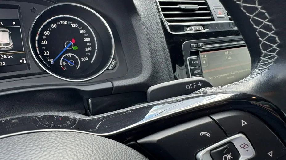VOLKSWAGEN Scirocco -