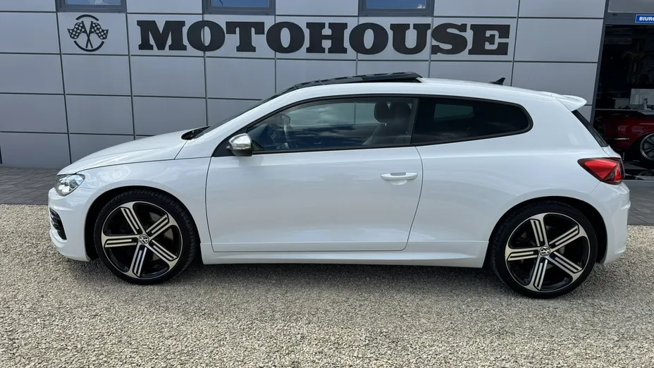 VOLKSWAGEN Scirocco -
