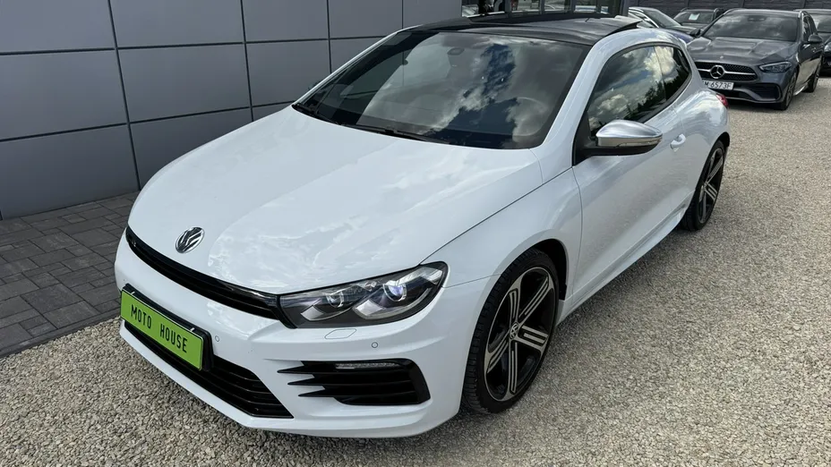 VOLKSWAGEN Scirocco -