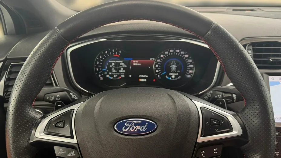 FORD Mondeo -