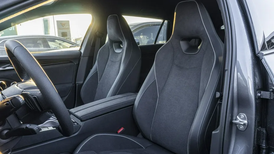 SKODA Superb -