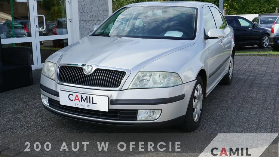 SKODA Octavia -