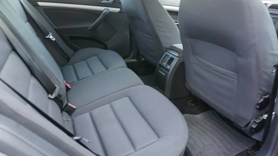 SKODA Octavia -