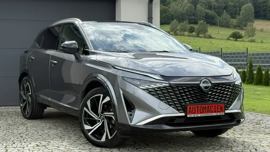 NISSAN Qashqai -