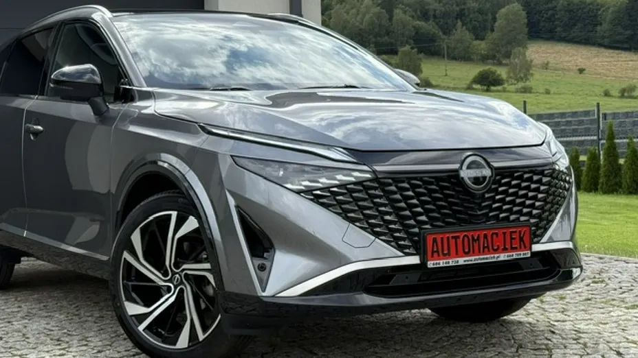 NISSAN Qashqai -