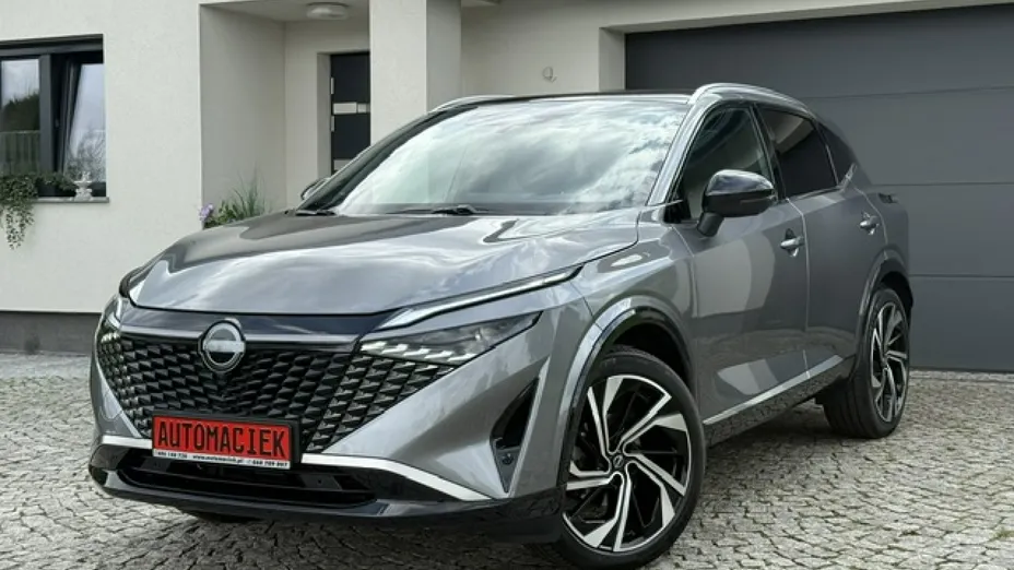 NISSAN Qashqai -