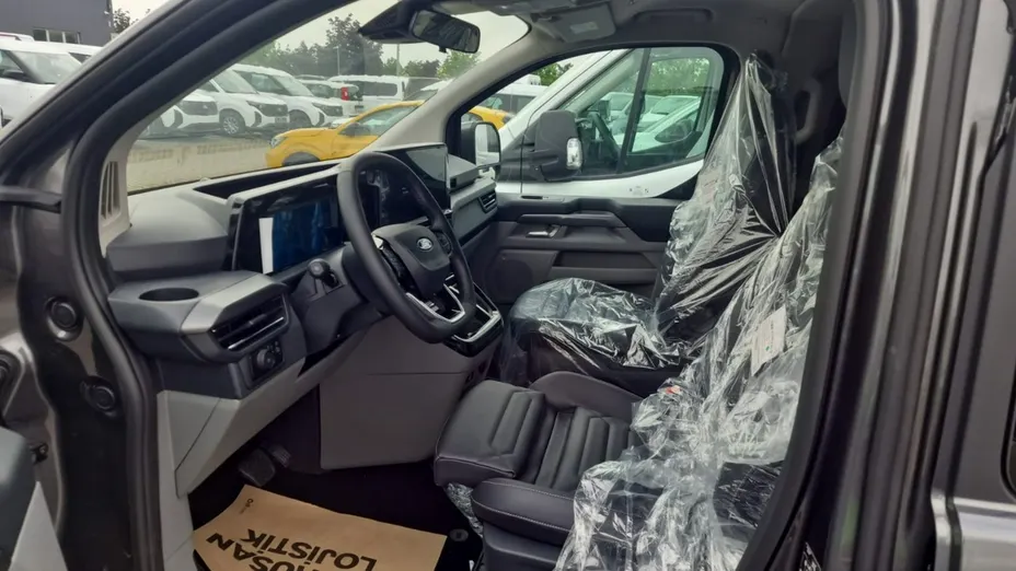 FORD Tourneo Custom -