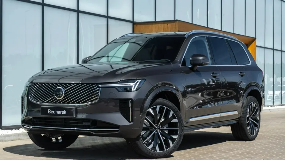 VOLVO XC90 -