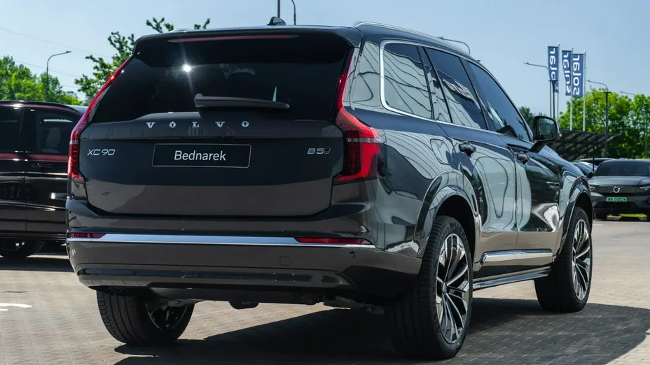 VOLVO XC90 -