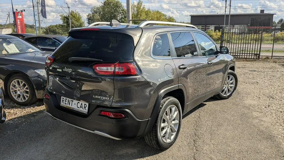 JEEP Cherokee -