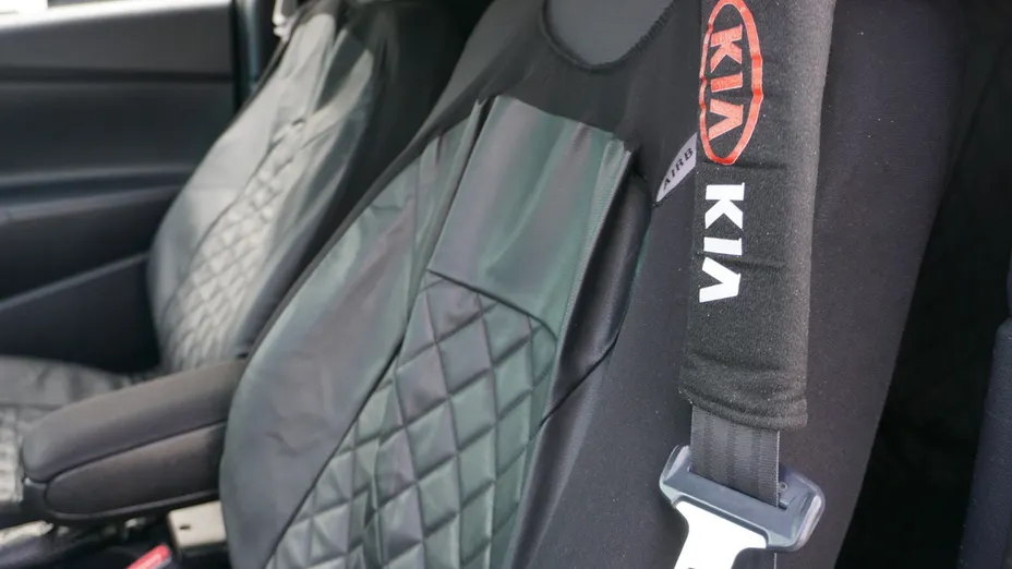 KIA Rio -
