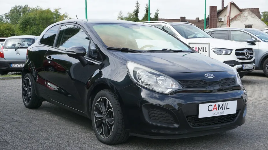 KIA Rio -