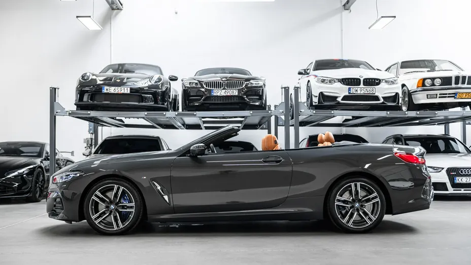 BMW Seria 8 -