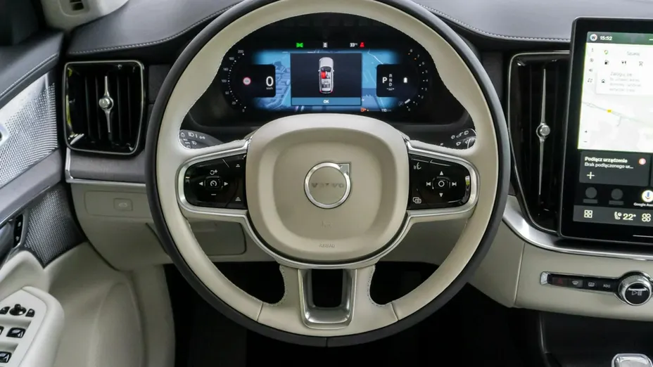 VOLVO XC90 -
