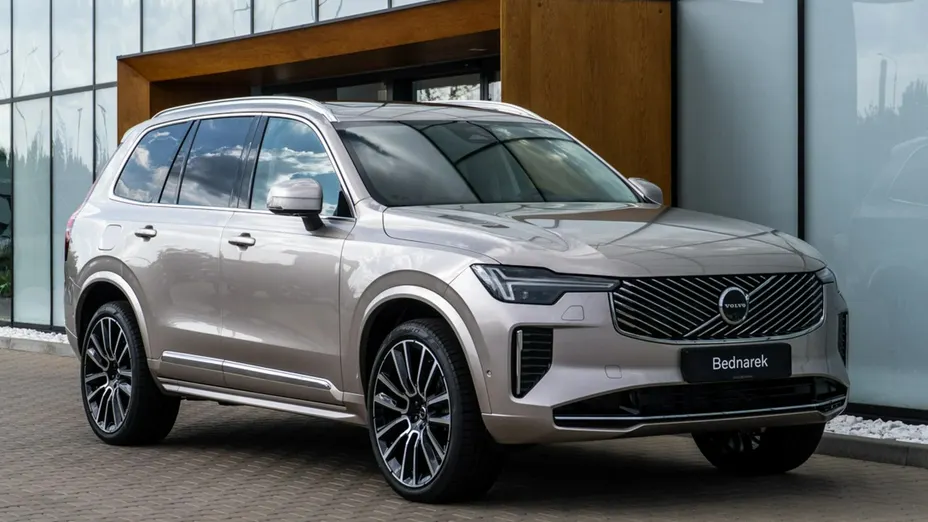 VOLVO XC90 -
