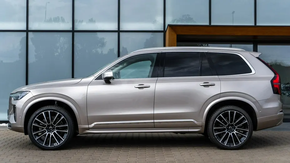 VOLVO XC90 -