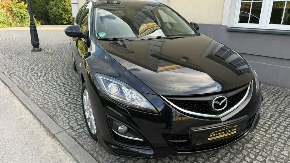MAZDA 6 -