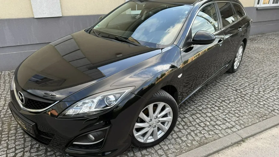 MAZDA 6 -