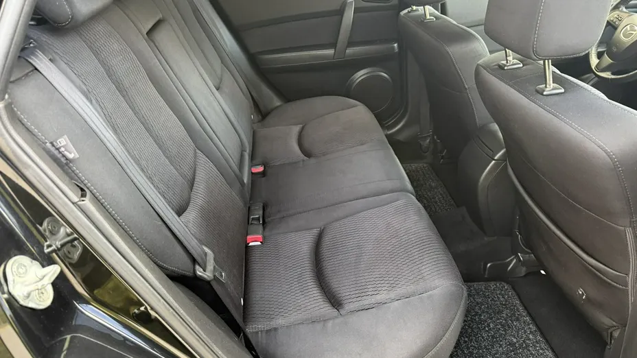 MAZDA 6 -